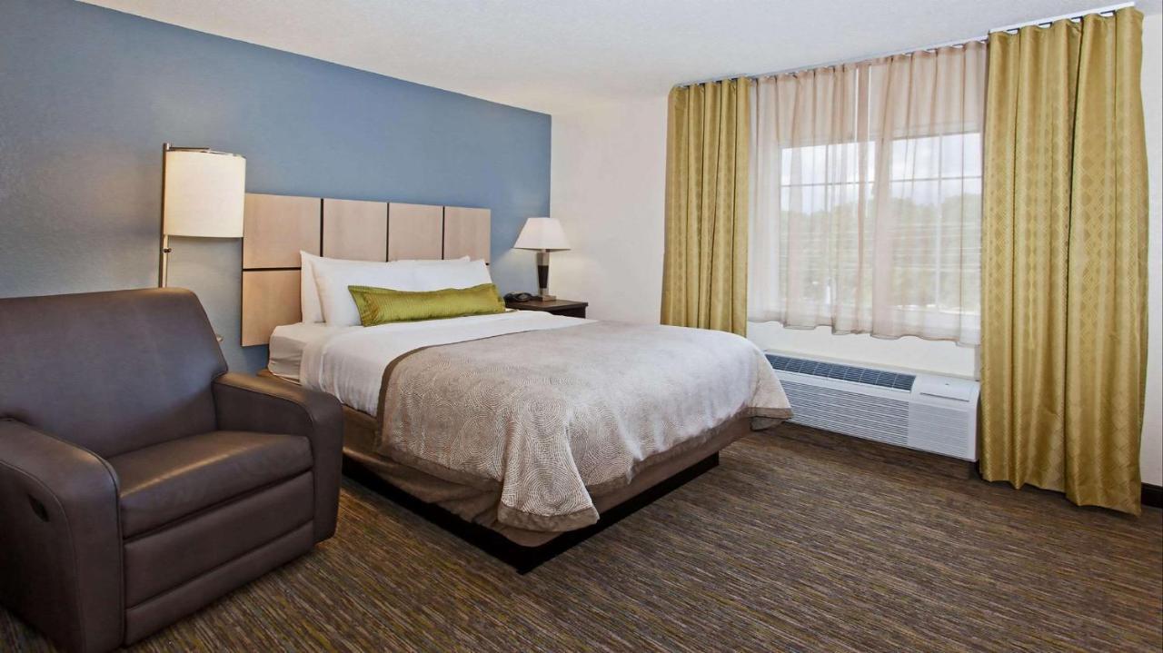 Mainstay Suites- Kansas City Overland Park Bagian luar foto