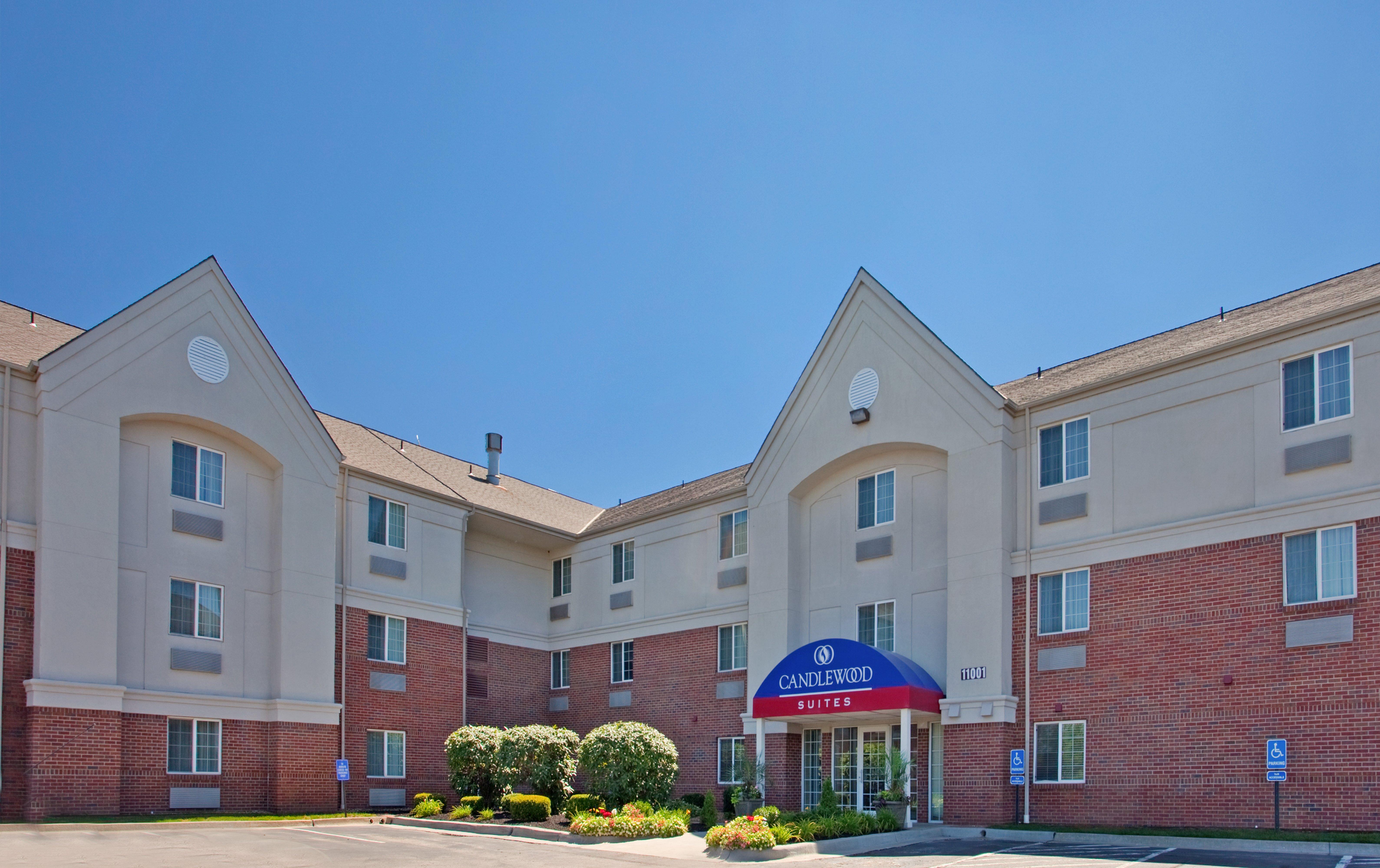 Mainstay Suites- Kansas City Overland Park Bagian luar foto